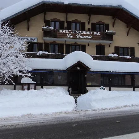 La Cascade Hotel