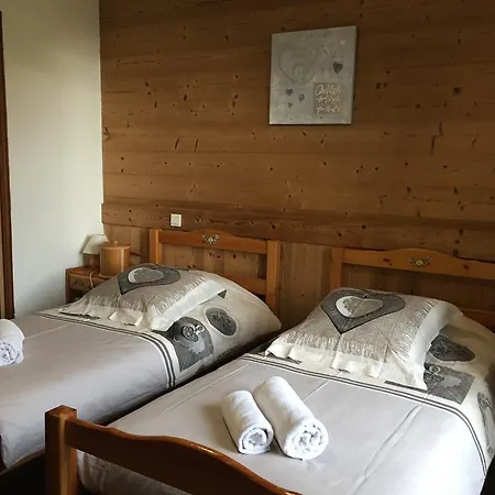 La Cascade Hotel 2*